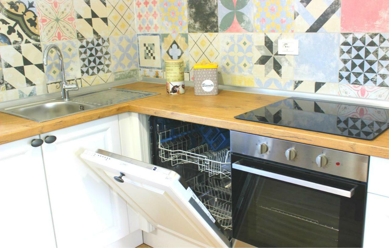Roč Holiday Home Deni מראה חיצוני תמונה