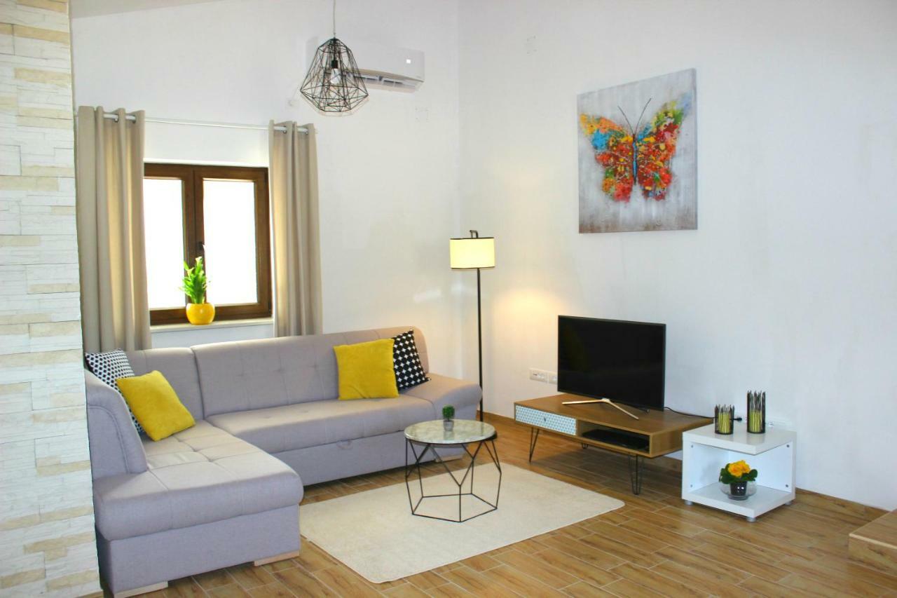 Roč Holiday Home Deni מראה חיצוני תמונה
