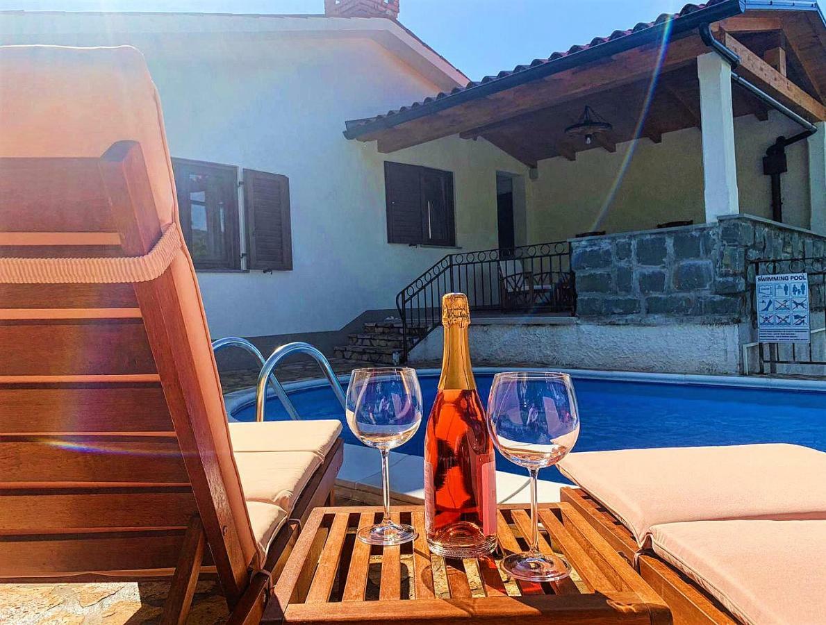 Roč Holiday Home Deni מראה חיצוני תמונה