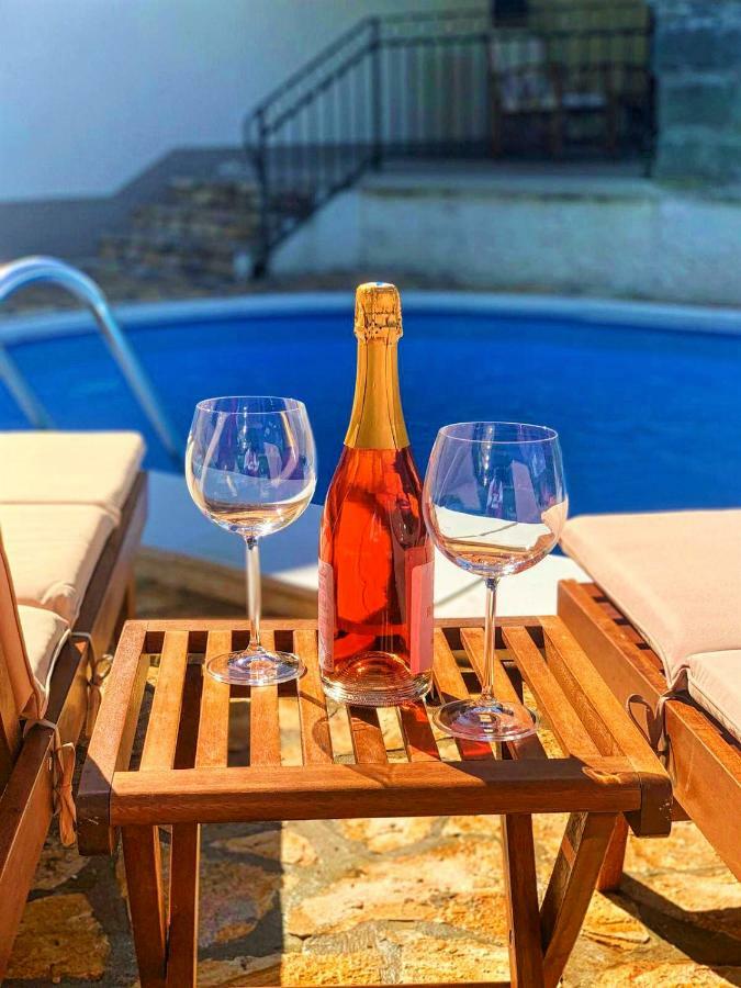Roč Holiday Home Deni מראה חיצוני תמונה